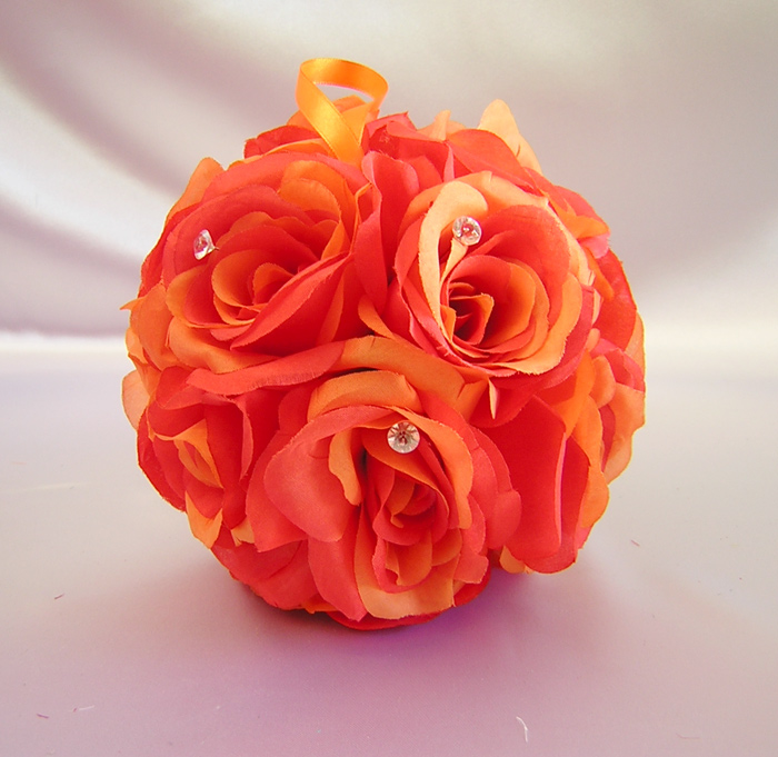 FLOWER KISSING BALL 7"